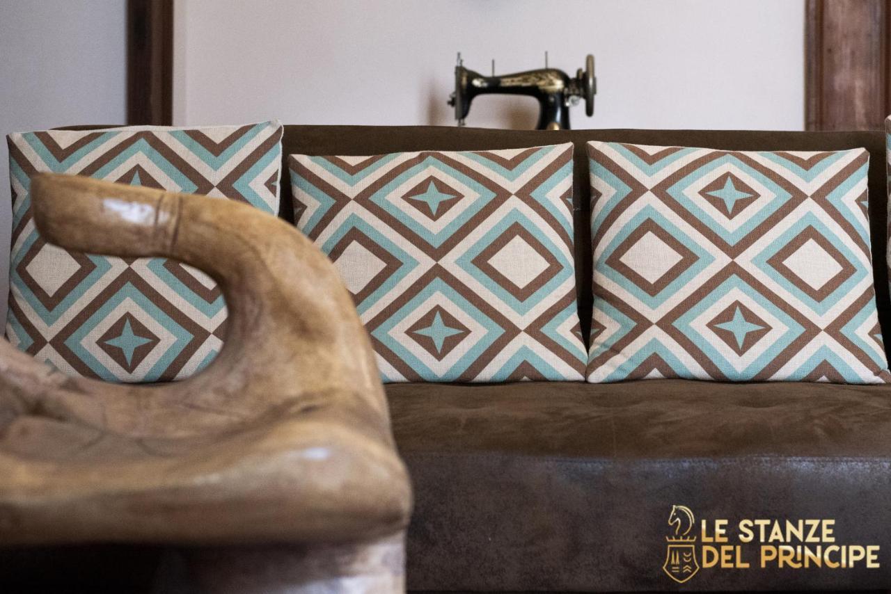 Le Stanze Del Principe Hotel Наполи Екстериор снимка